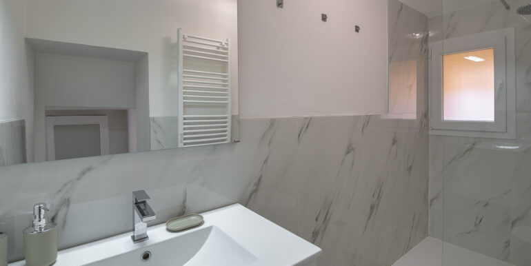 2024_07_05_Airbnb_Bergamo_bassa_007
