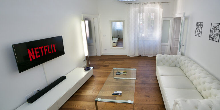 2024_07_05_Airbnb_Bergamo_bassa_016